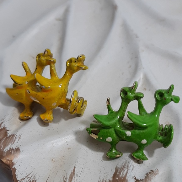 Vintage 4 Little Duckies Scatter Pins - Picture 4 of 7